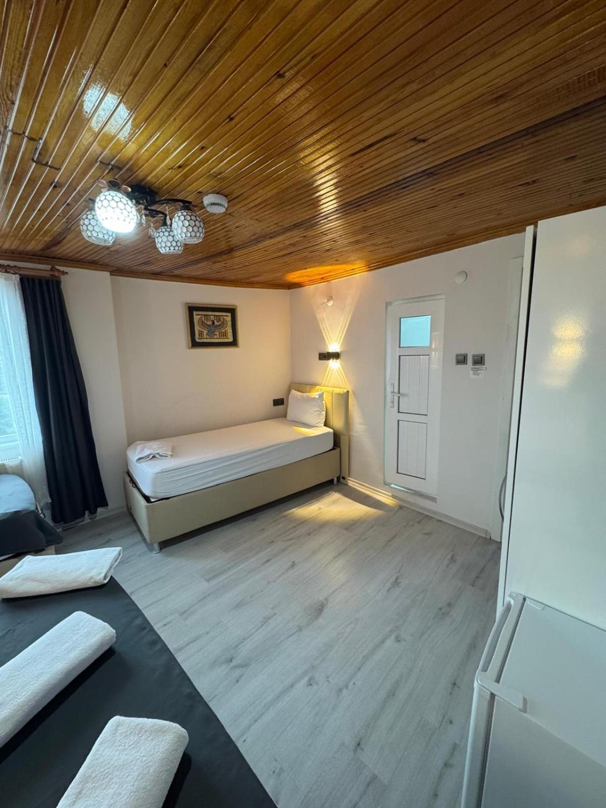 Ali'S Pension Эгридир Экстерьер фото